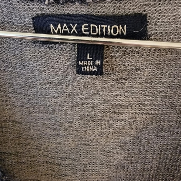 Max Edition Midi Dress - Picture 12 of 12